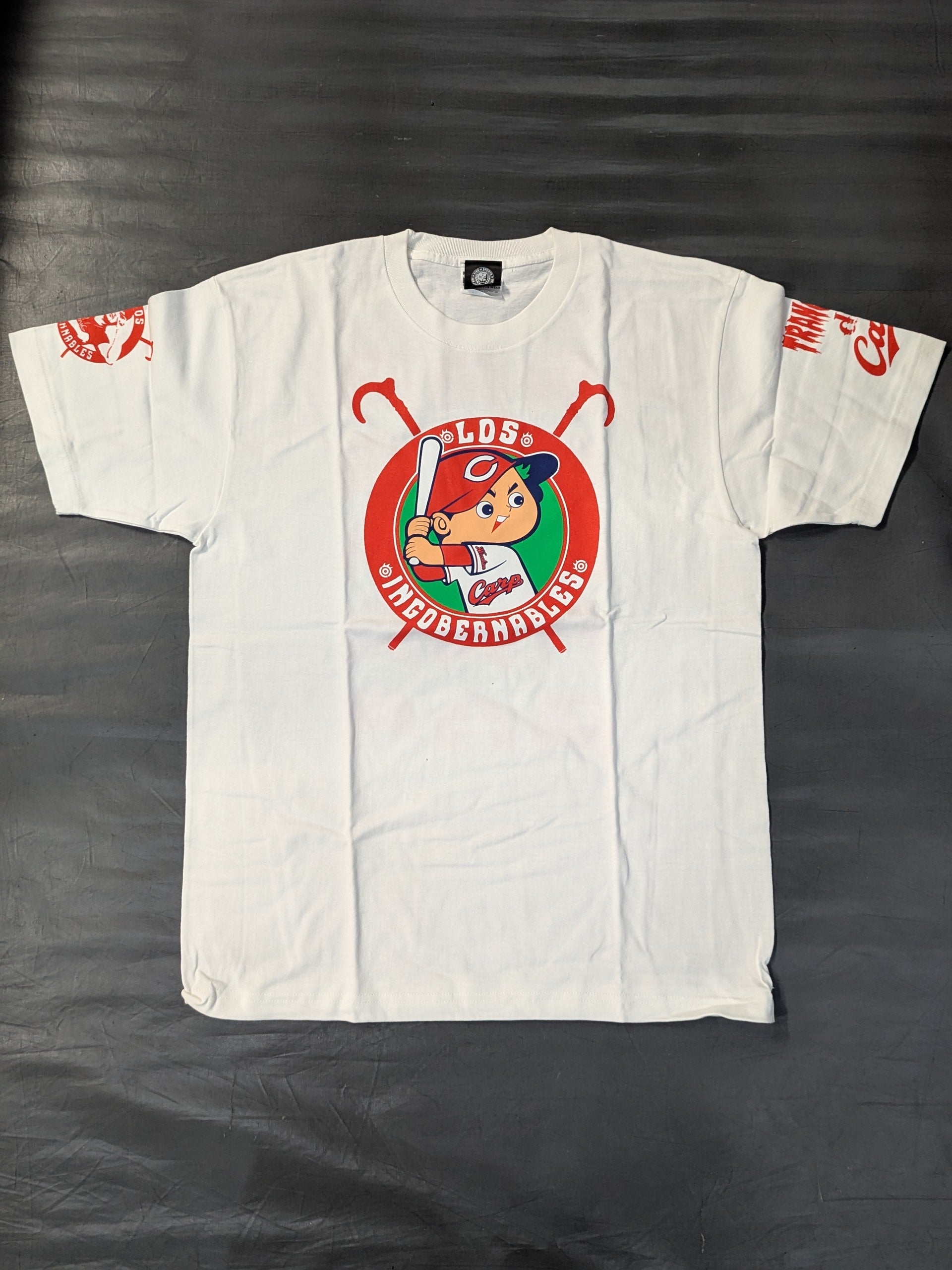 広島東洋カープ×内藤哲也「TRANQUILO de Carp」Tシャツ(ホワイト) – 闘道館