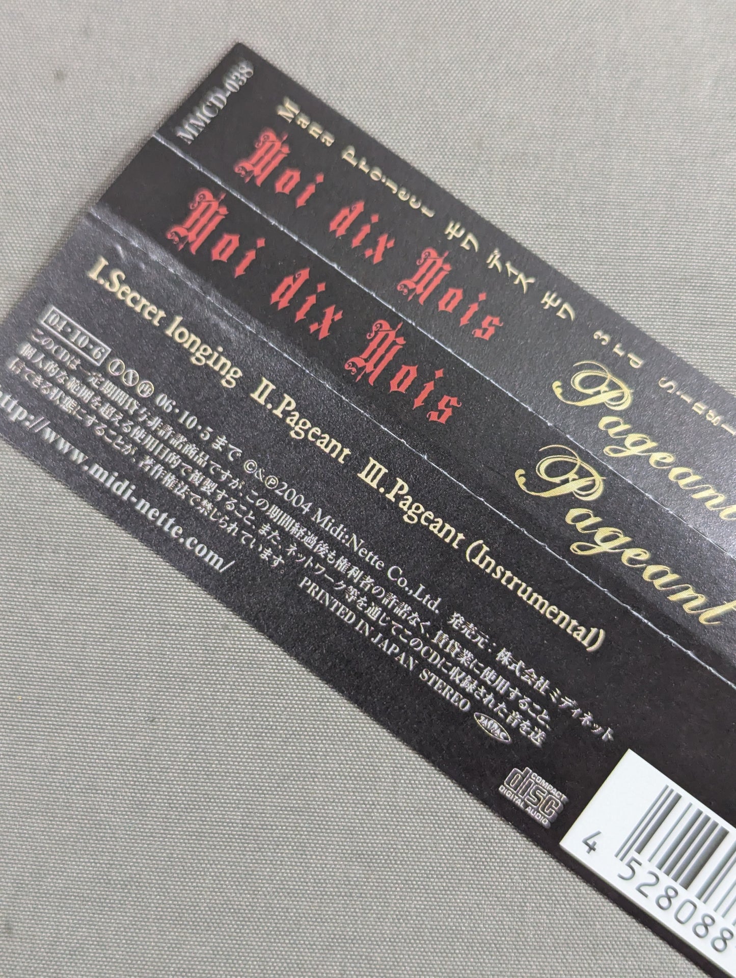 Moi dix Mois / Pageant