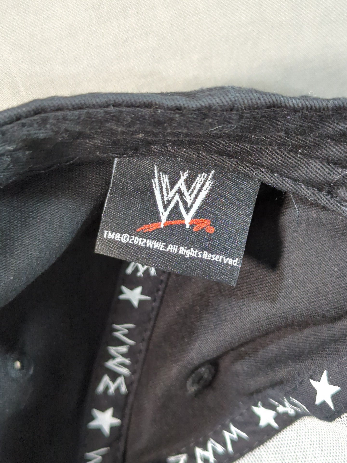 WWE ロゴ刺繍キャップ(ブラック)