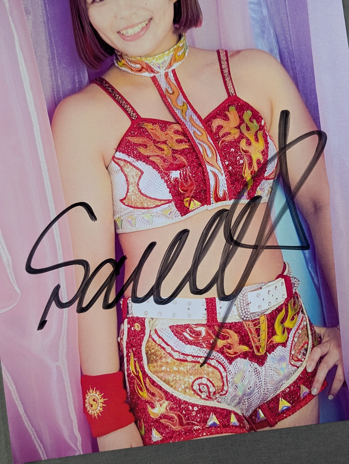 Sareee (SARRAY) hand signed autograph Pro-Photo (G-3)