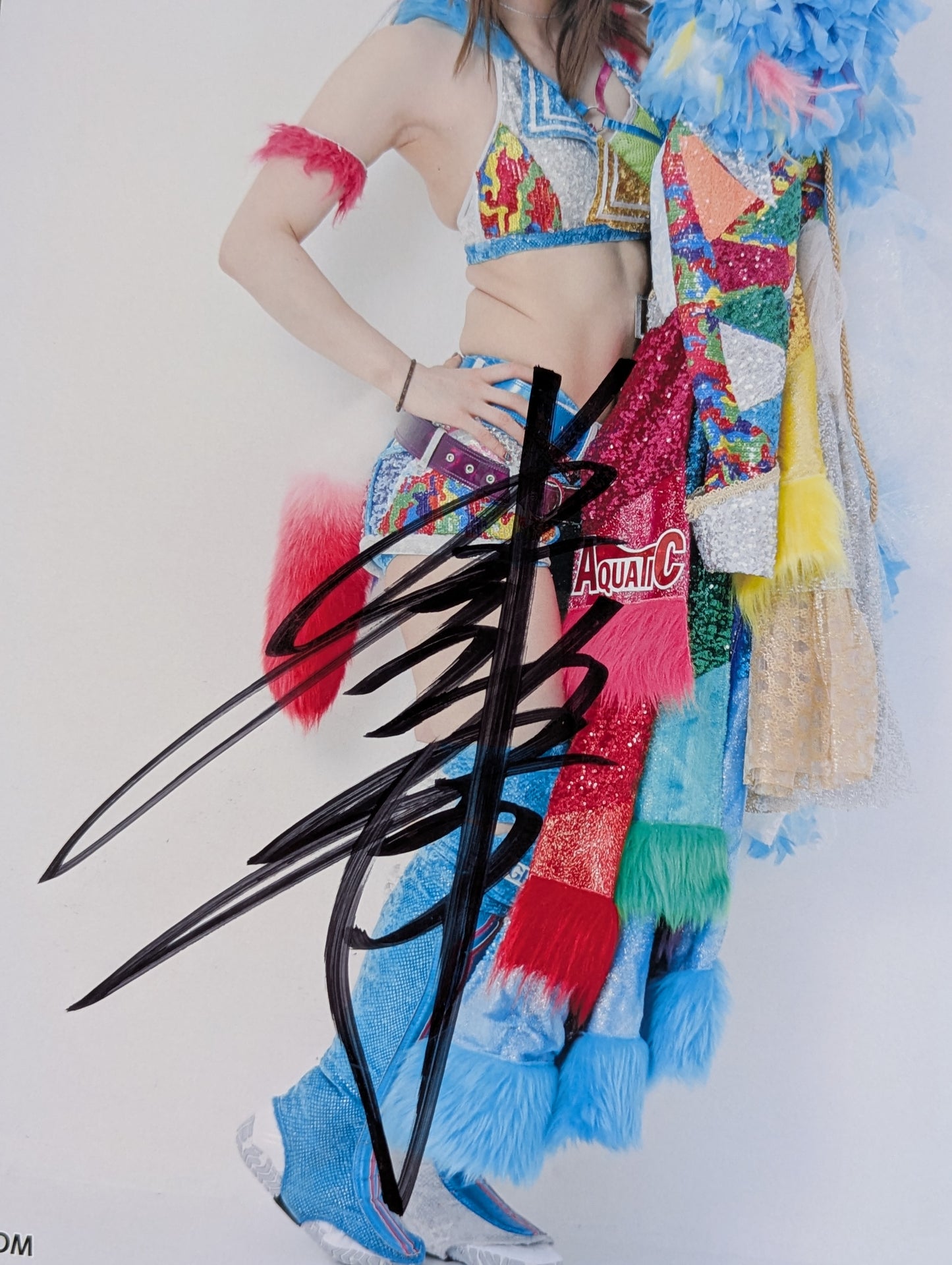 岩谷麻優 直筆サイン入り スターダムポートレート(A-2)
