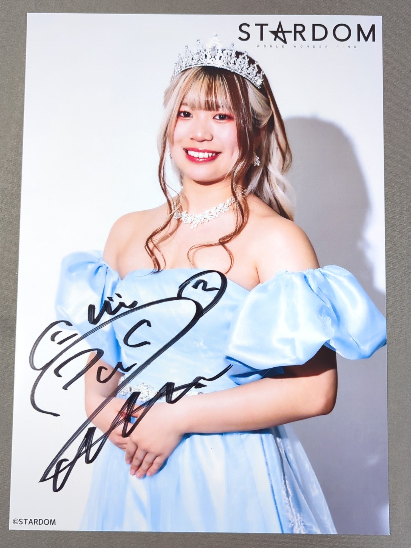 羽南 直筆サイン入り スターダムポートレート(G-2) – 闘道館