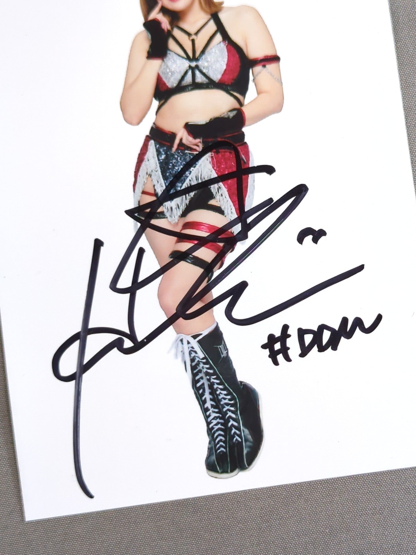 HIMEKA hand signed autograph photo (A-3)