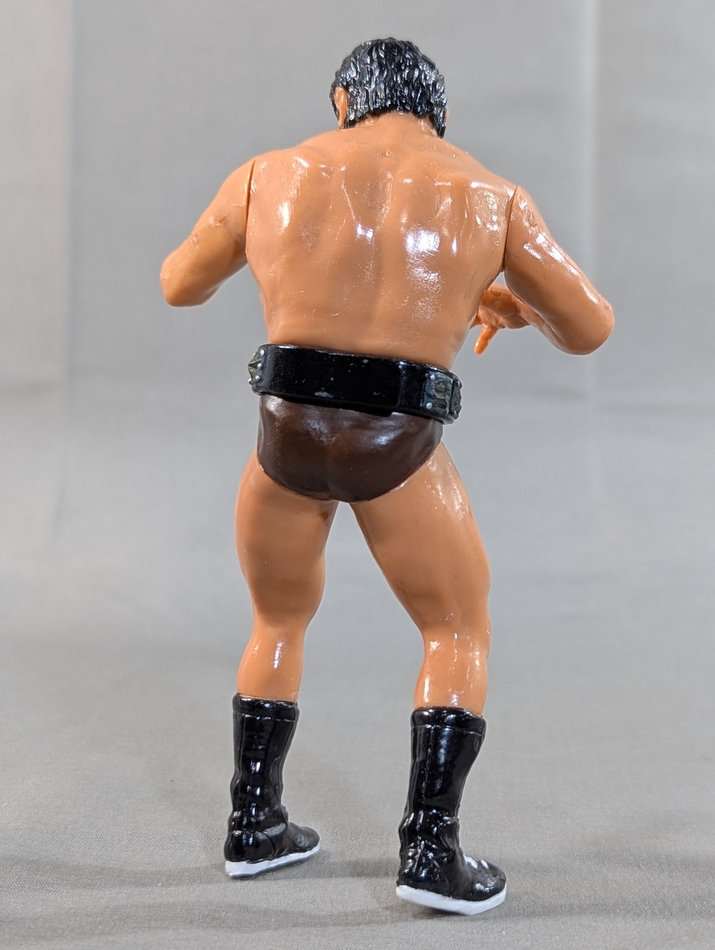 Antonio Inoki (NWF belt)