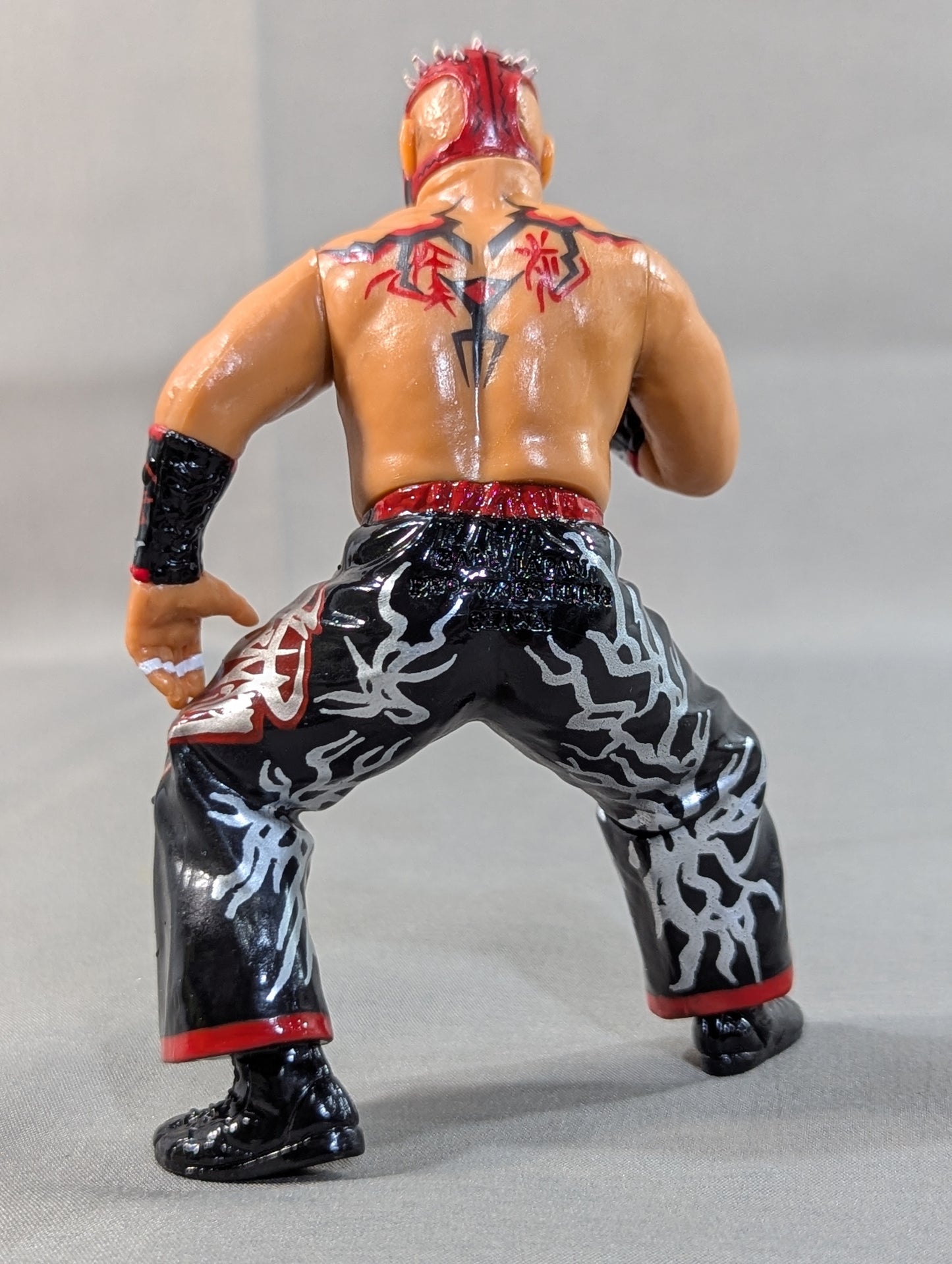 Great Muta (space, finger opening)