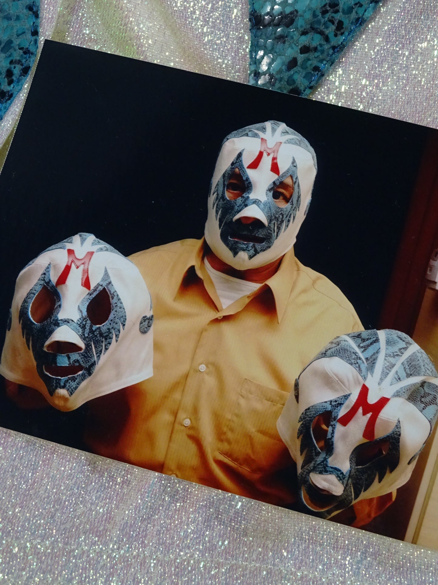 Mil Mascaras
