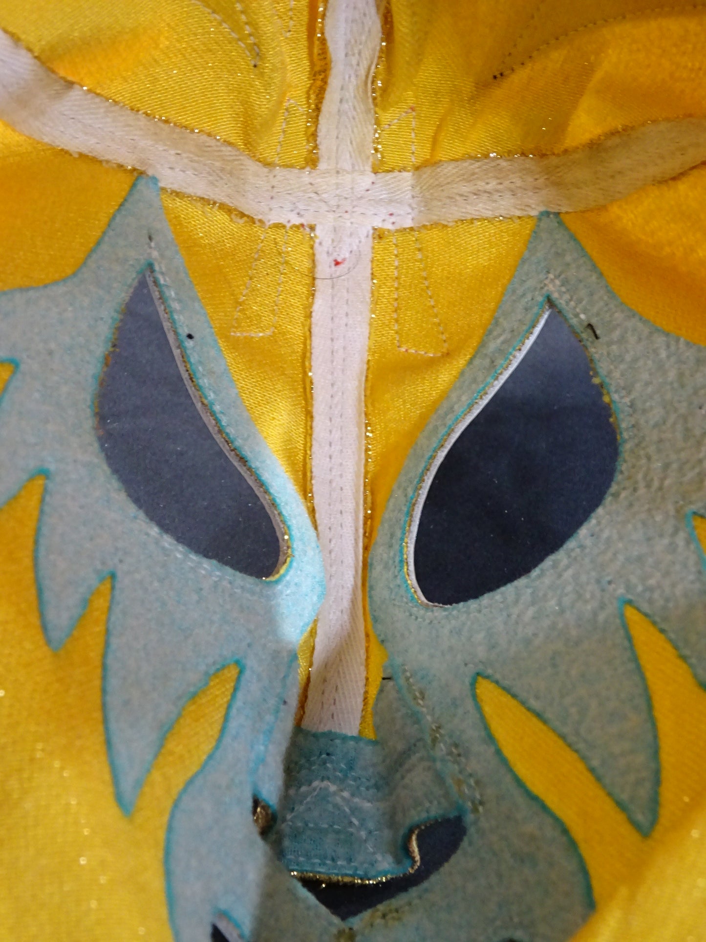 Mil Mascaras
