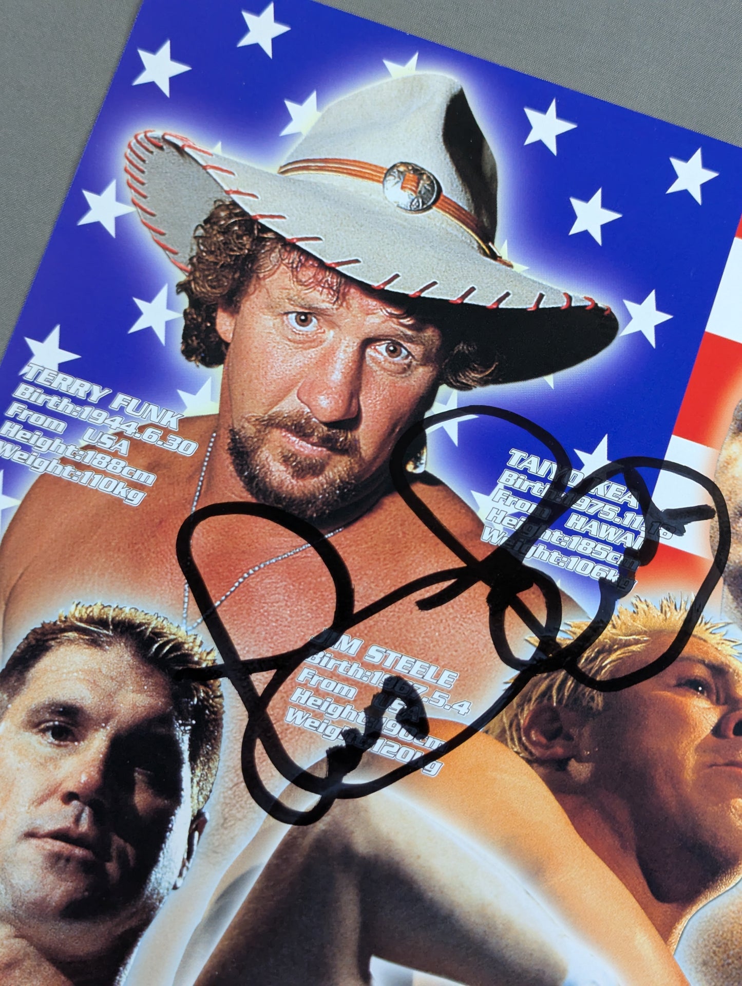 Terry Funk hand signed autograph Pro-Photo (A-3)