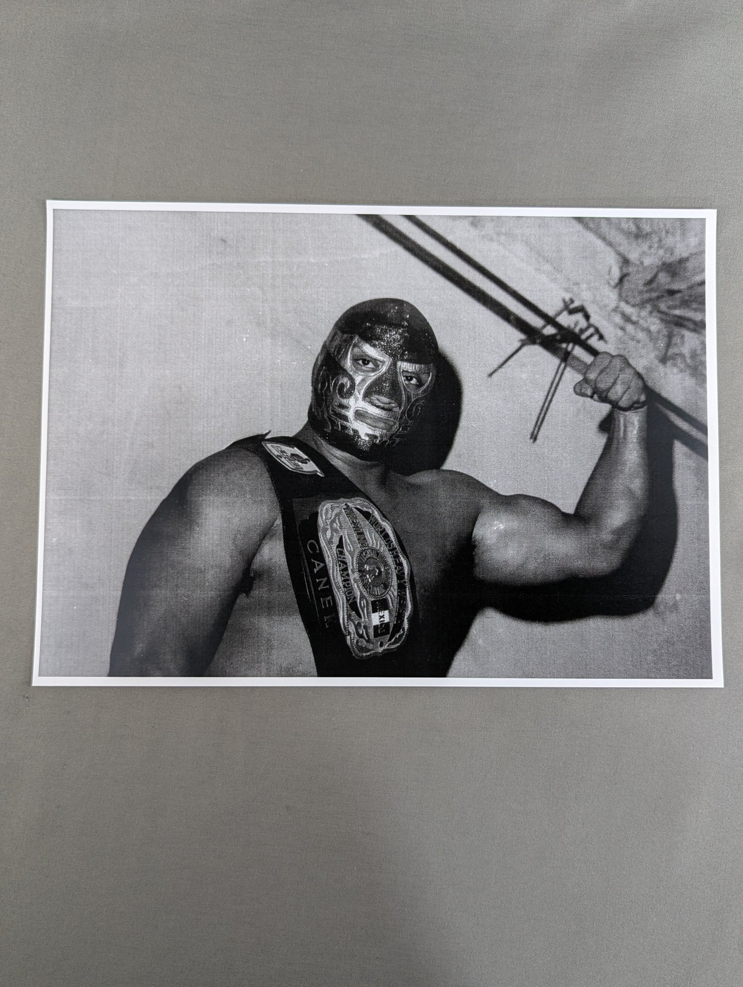 El Canek Black and White large format photo (1)