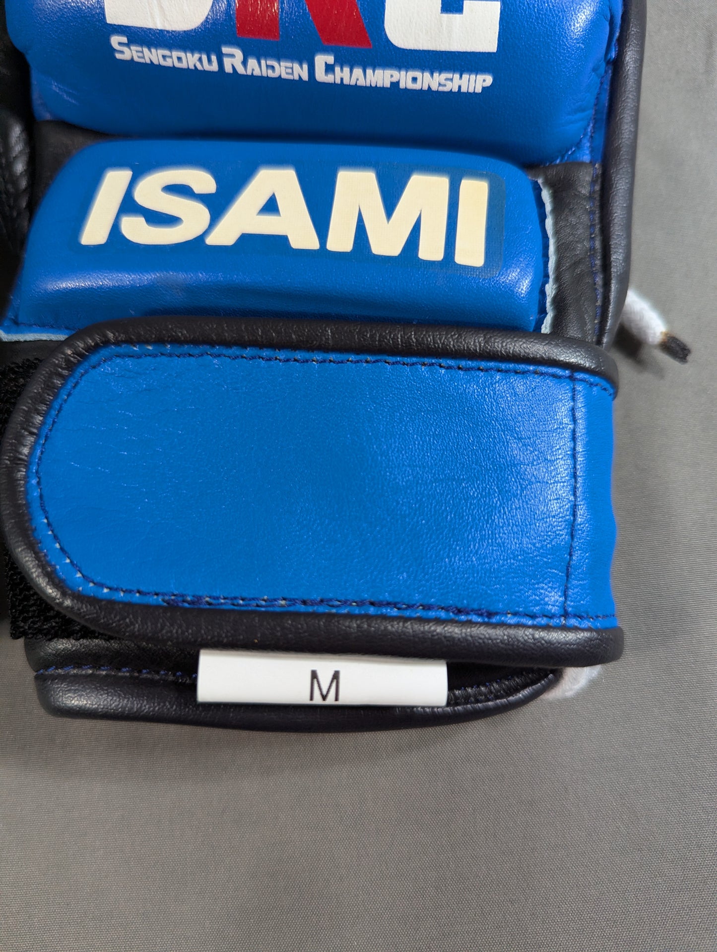 SRC Sengoku ISAMI Open-Finger Gloves