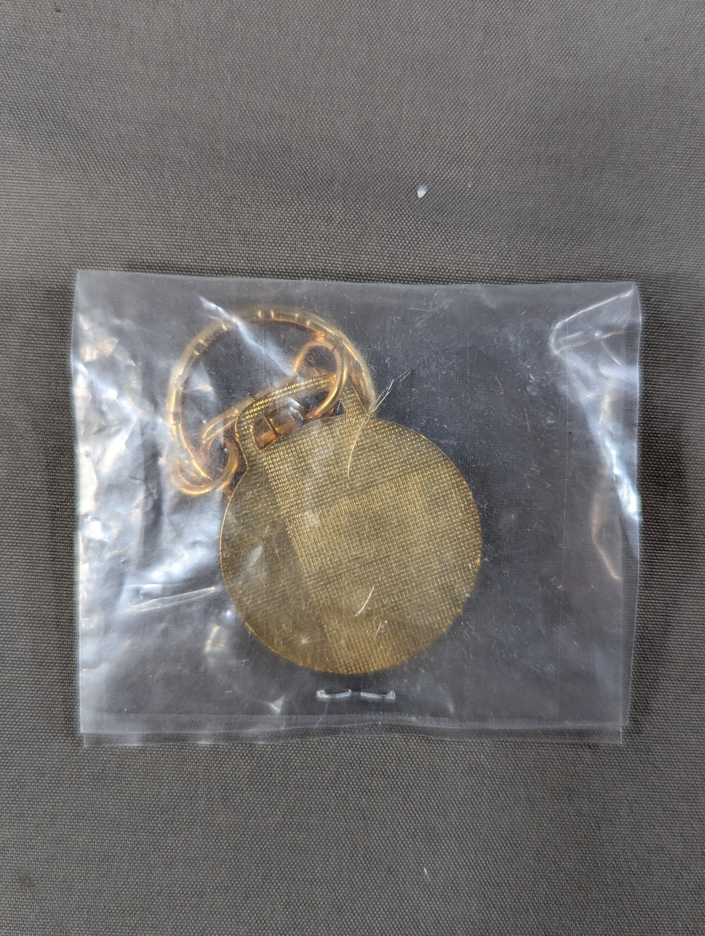 New Japan Pro Wrestling Lion Mark Keychain (1)