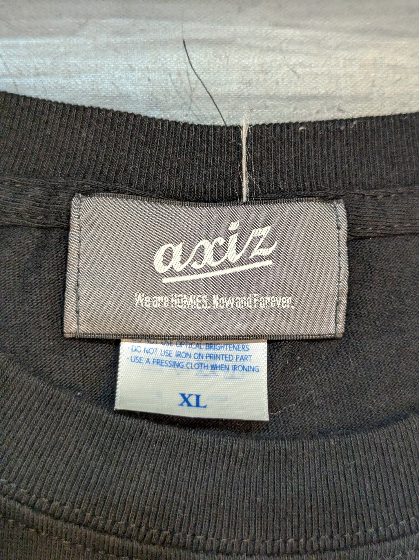 AXIZ T-Shirt (1) (Black)
