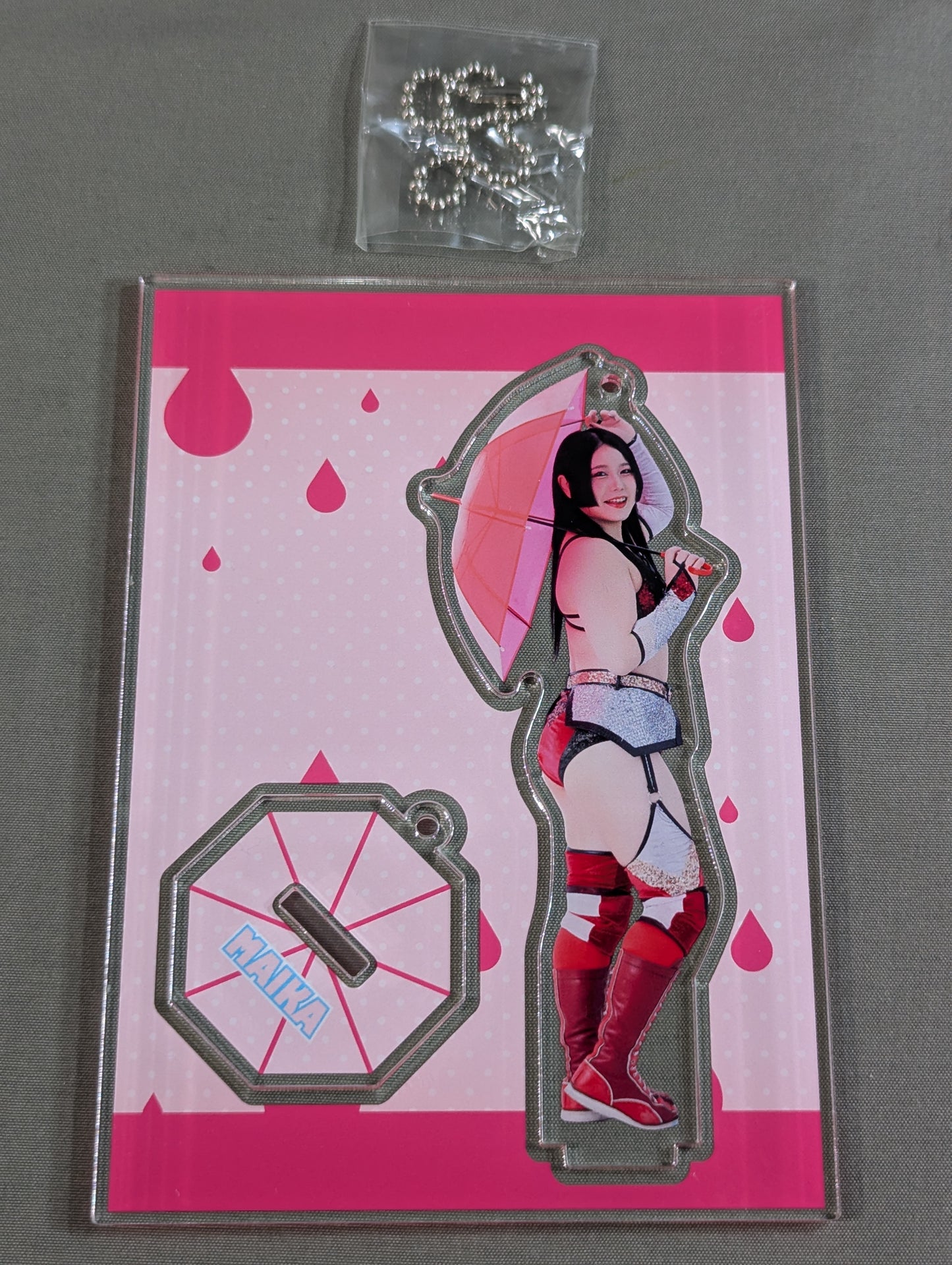 Maika Random 2-Way Umbrella Akusta Keychain