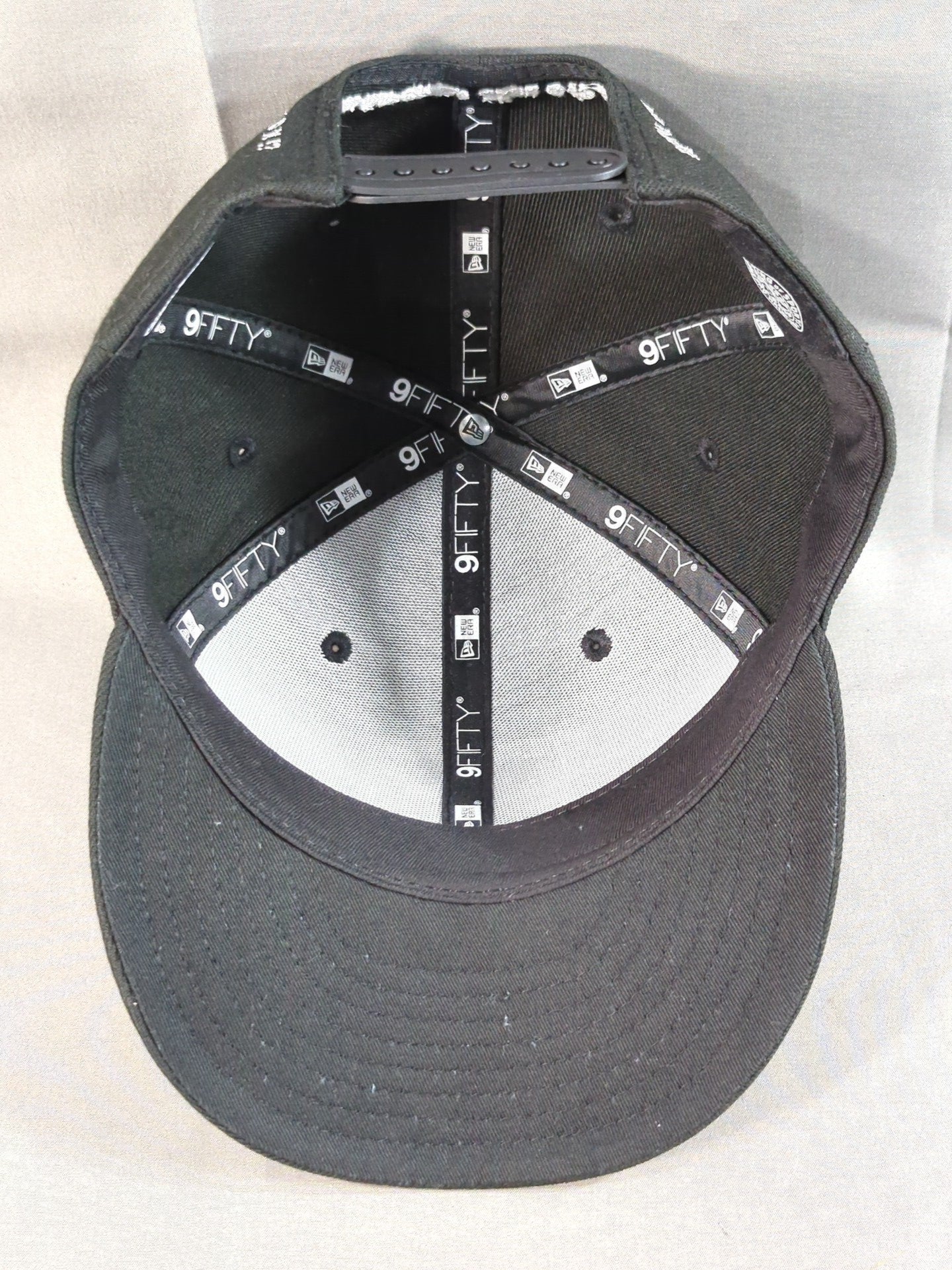 エル・デスペラード×NEW ERA(R) 59FIFTY(TM) キャップ(ブラック×シルバー)