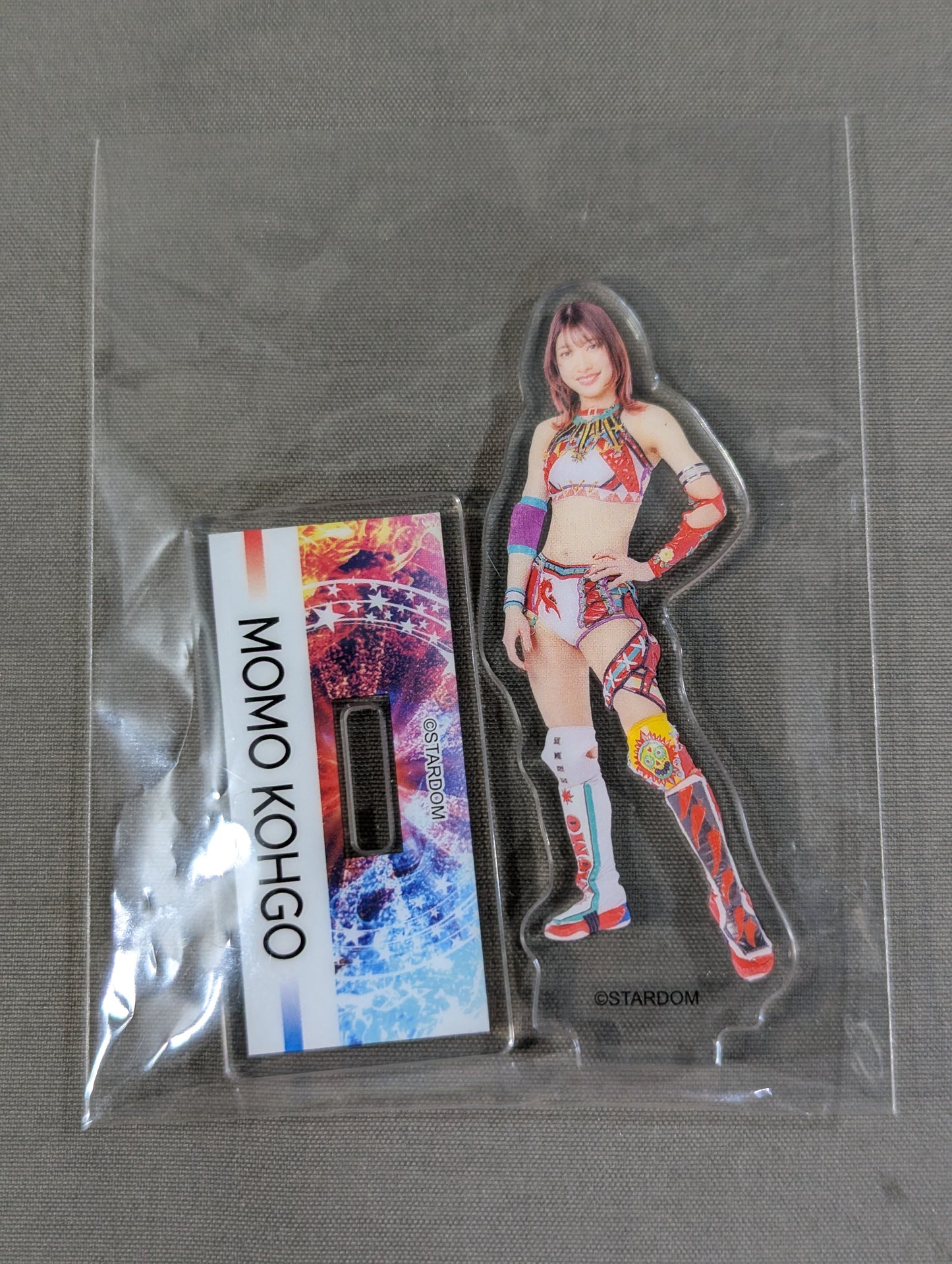 向後桃 ミニアクリルスタンド WORLD WONDER RING STARDOMくじ(2025)