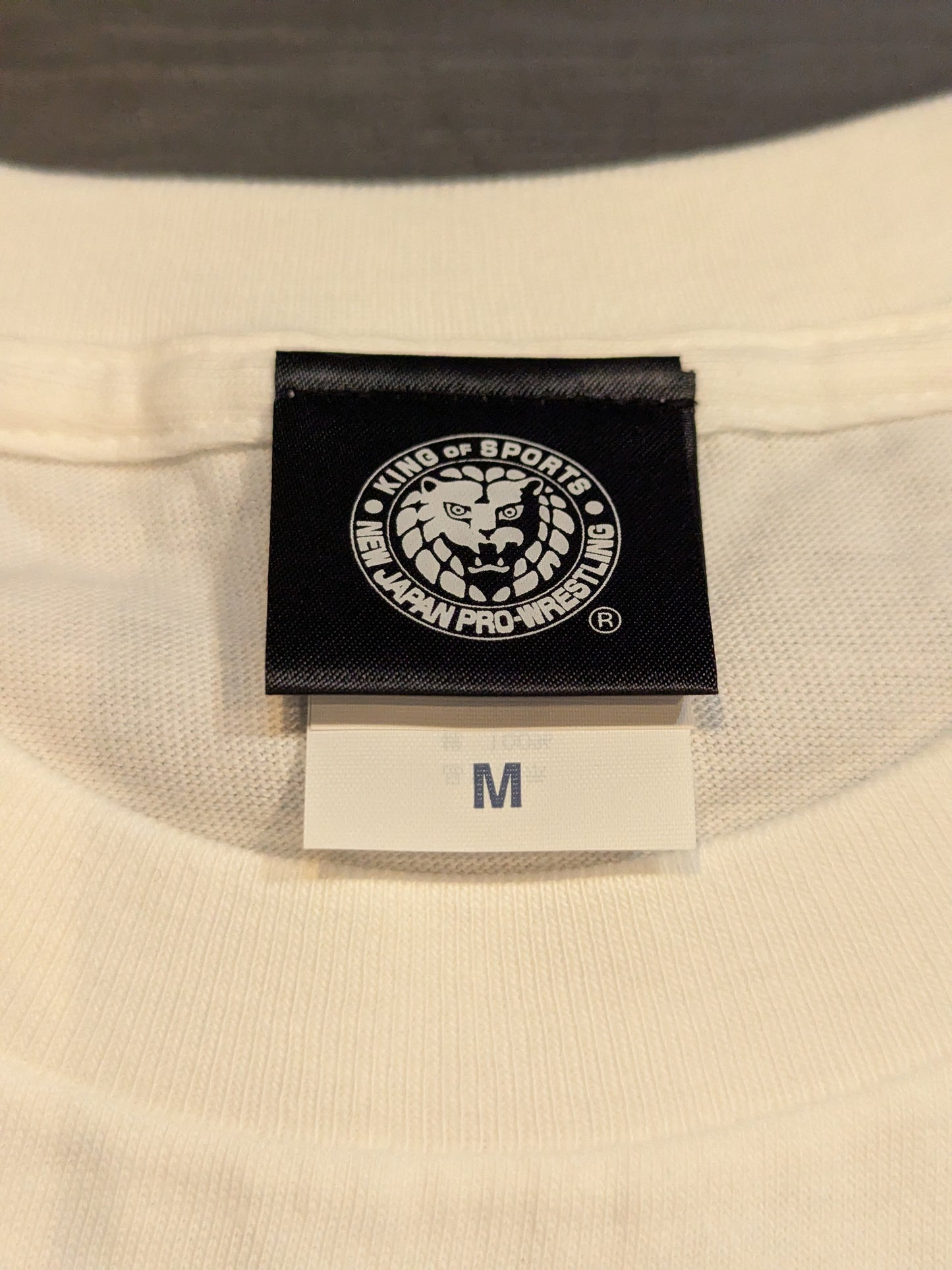 オカダ・カズチカ&棚橋弘至&石井智宏 「NEVER無差別級6人タッグ王者」Tシャツ②