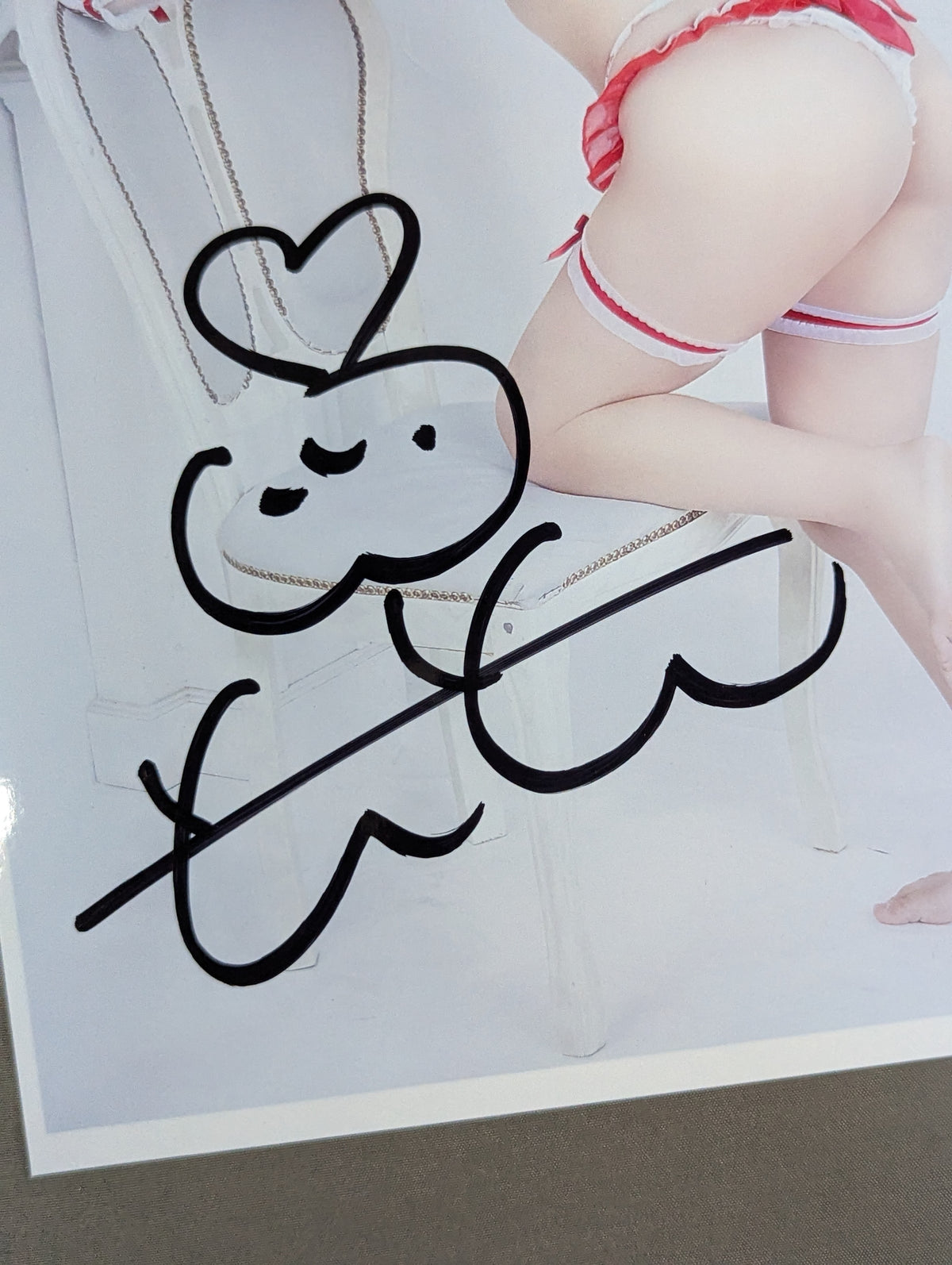 Momoka Hanazono hand signed autograph Strawberry Costume Pro-Photo (A-5)