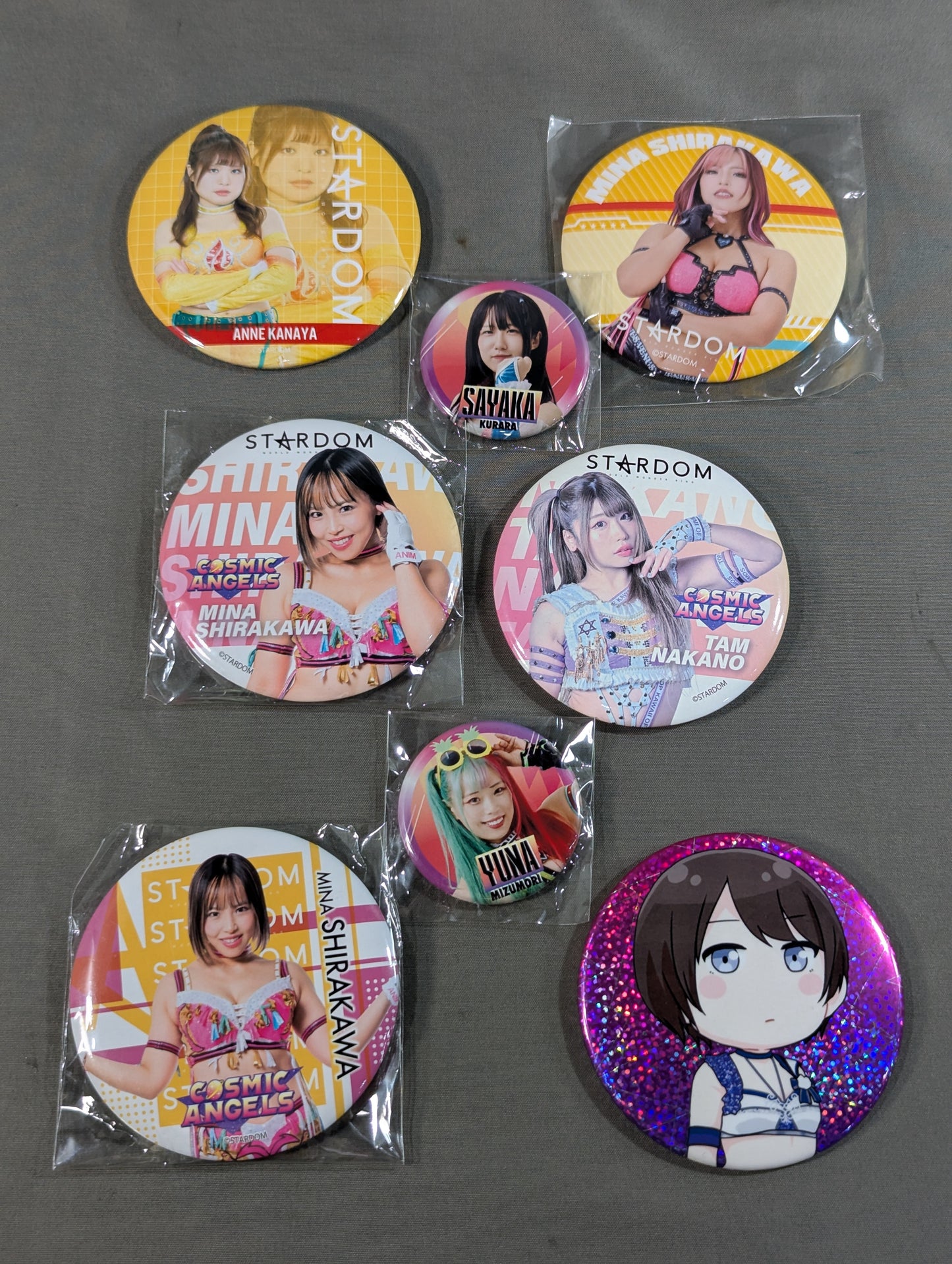 ★ Former and New fighters ★ COSMIC ANGELS PinBack button set