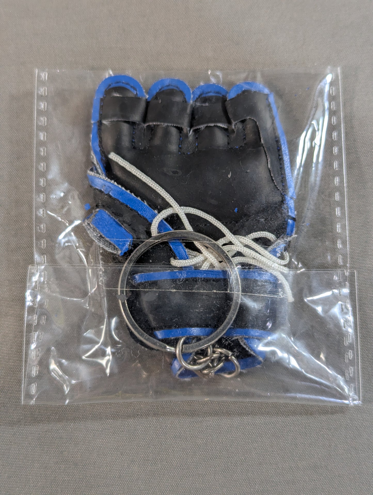 DREAM Open Finger Glove Keychain