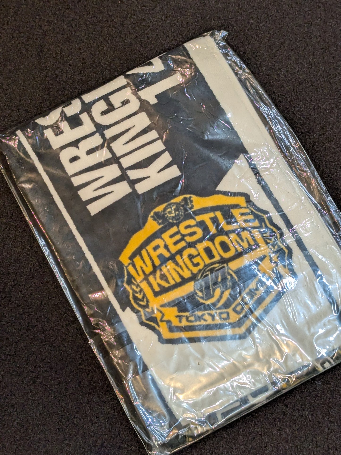 WK14 Muffler Towel