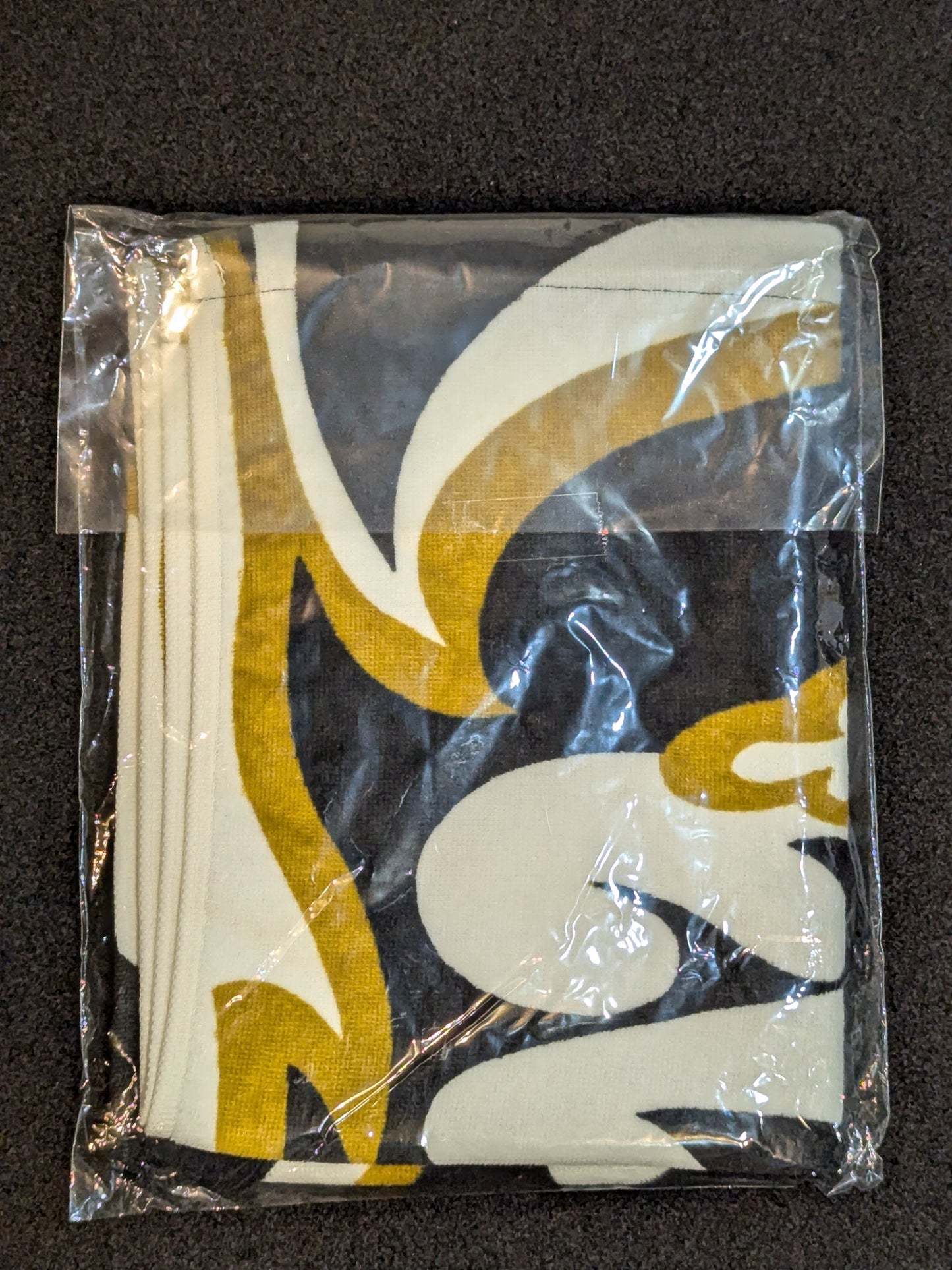 El Desperado × Kae Tanaka Collaboration Sports Towel (2022)