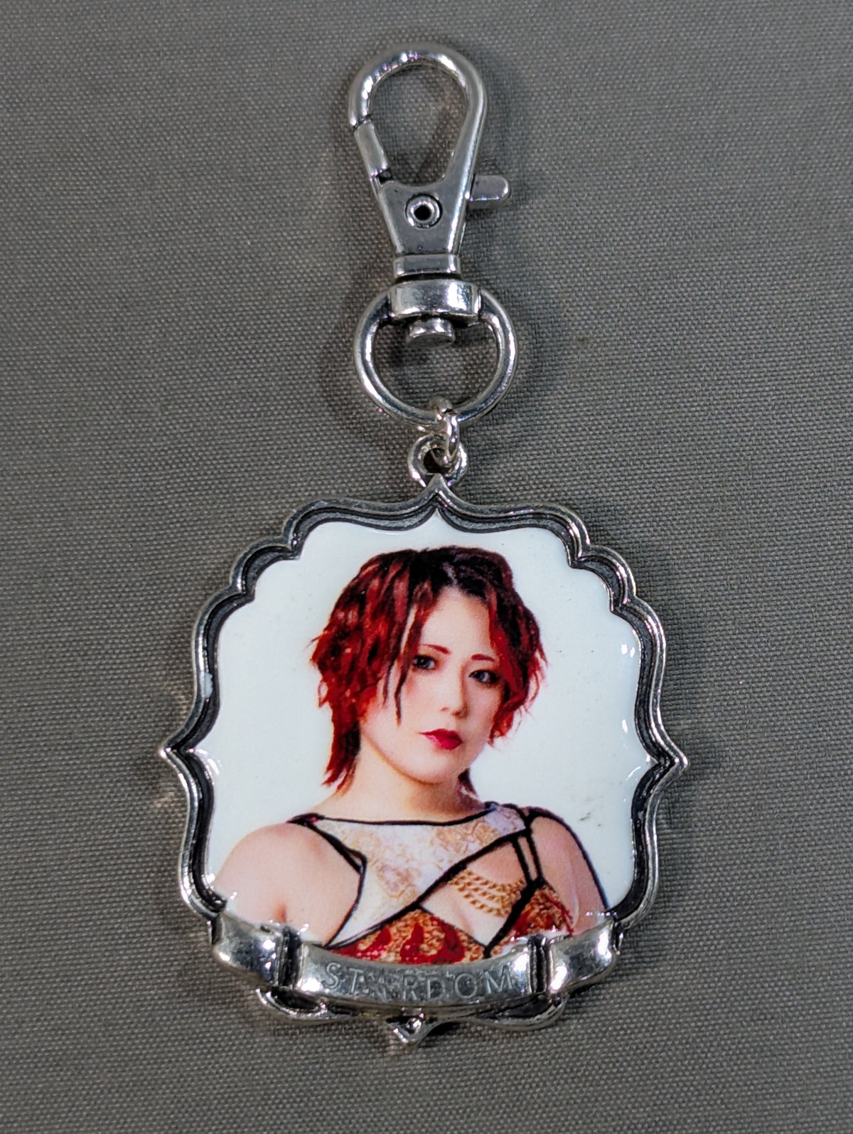 Maika Random Metal Charm Collection