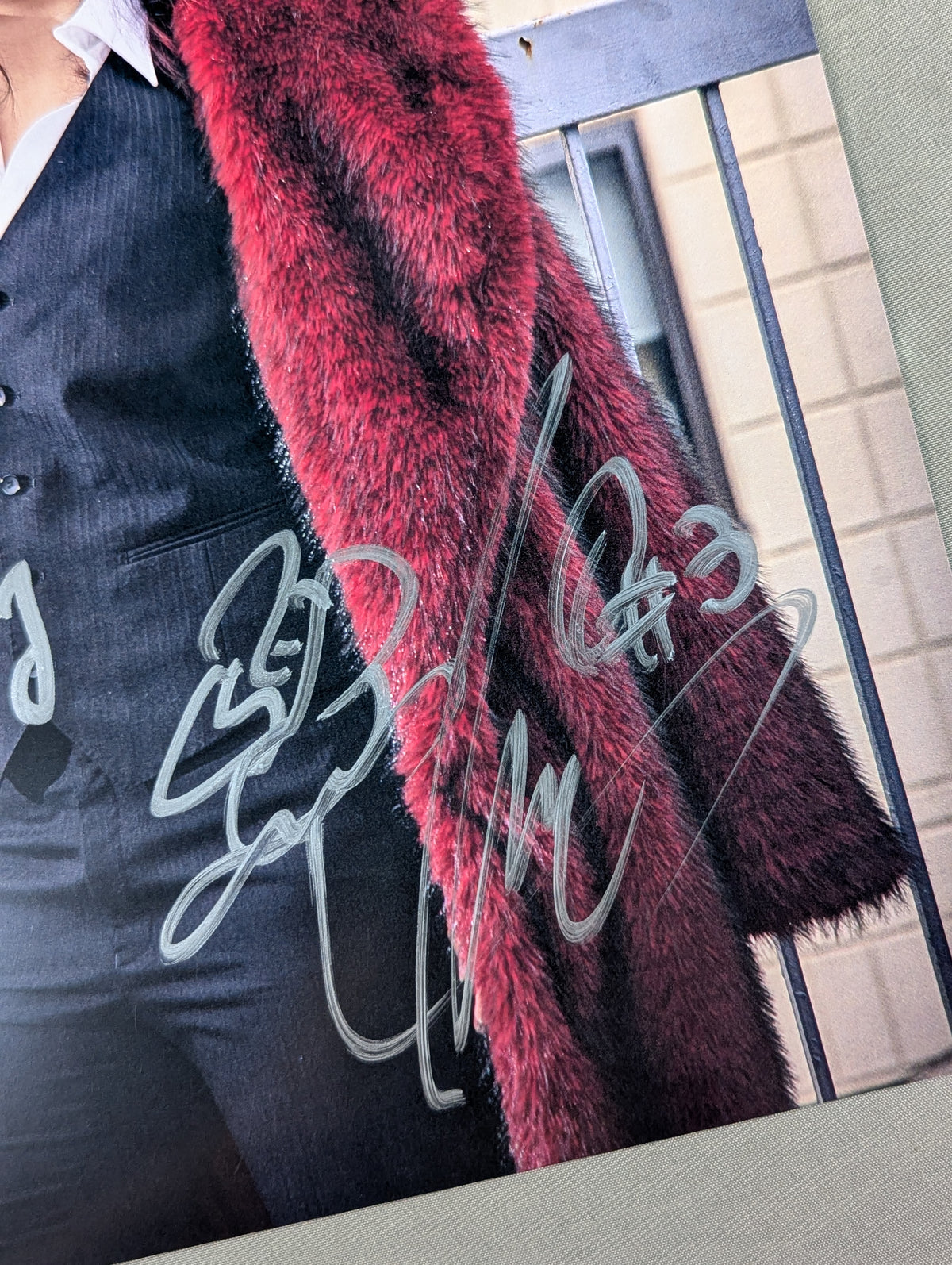 Utami Hayashishita hand signed autograph Marigold Pro-Photo (B-6)