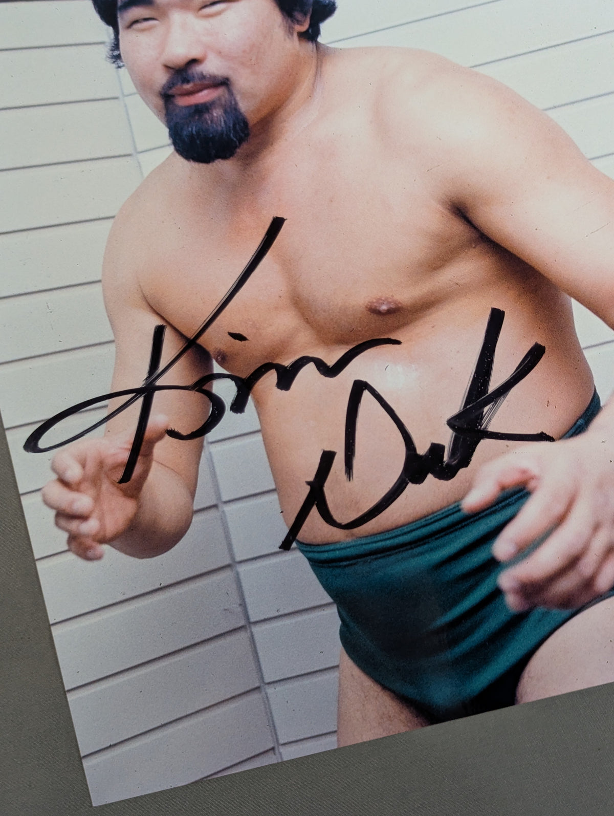 Kim Duk hand signed autograph Pro-Photo (1)