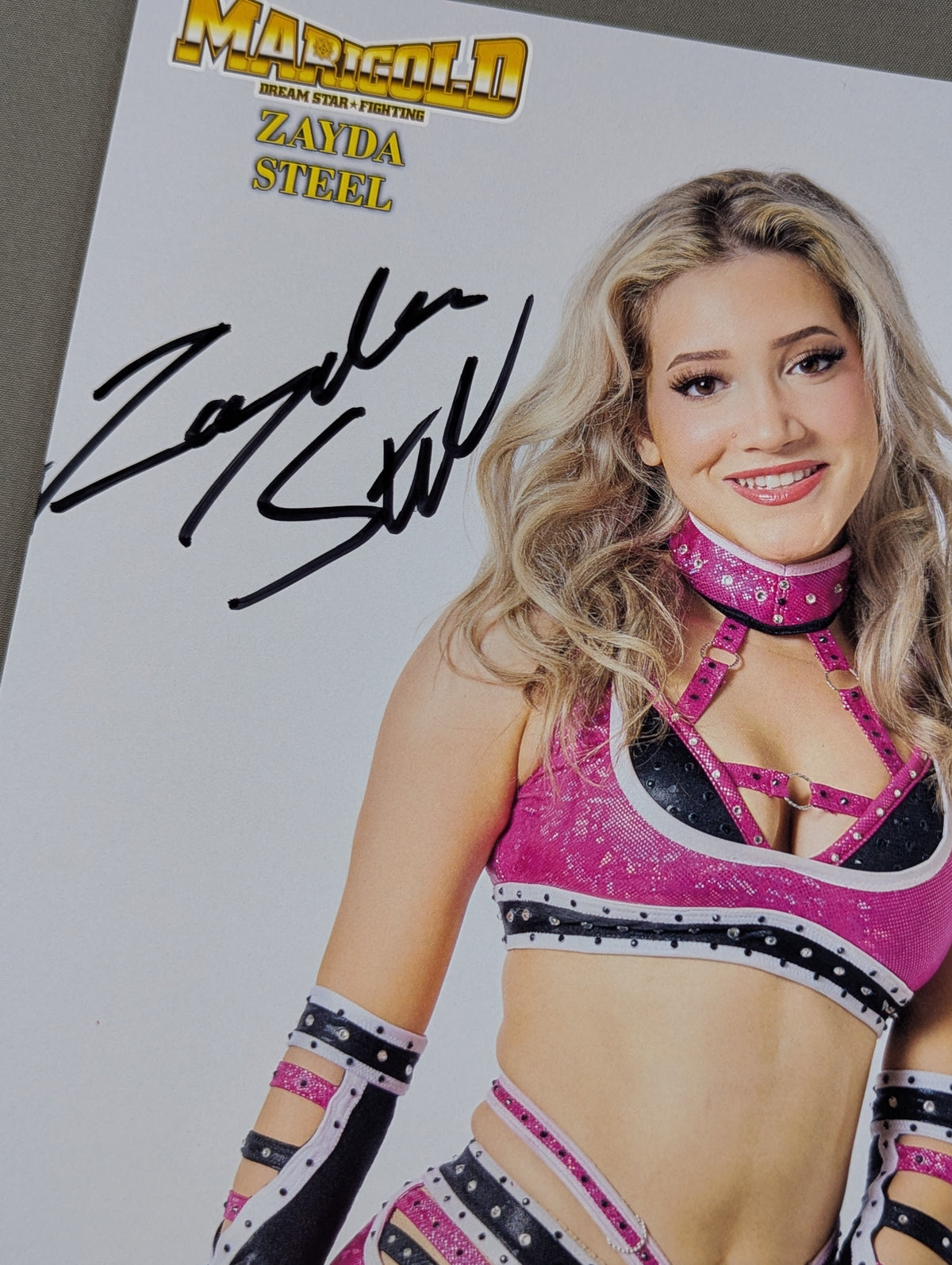 Zeida Steel hand signed autograph Marigold Pro-Photo (A-1)
