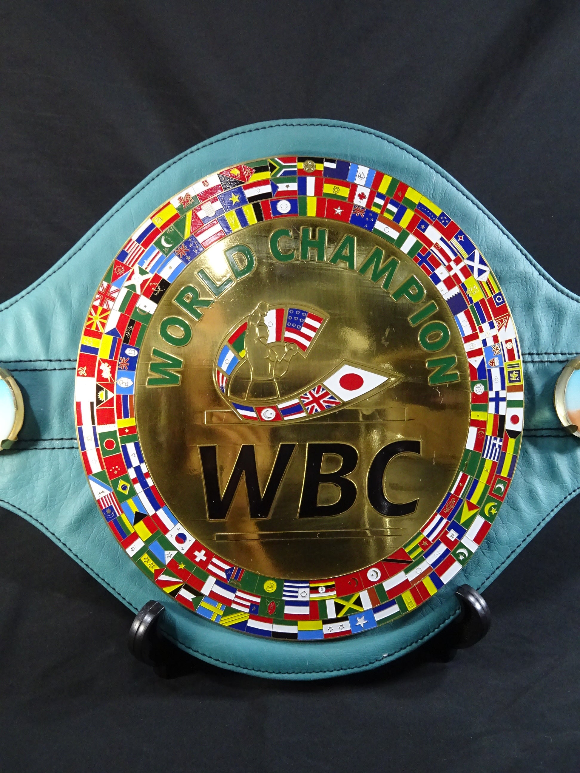 WBC世界王座チャンピオンベルト – 闘道館