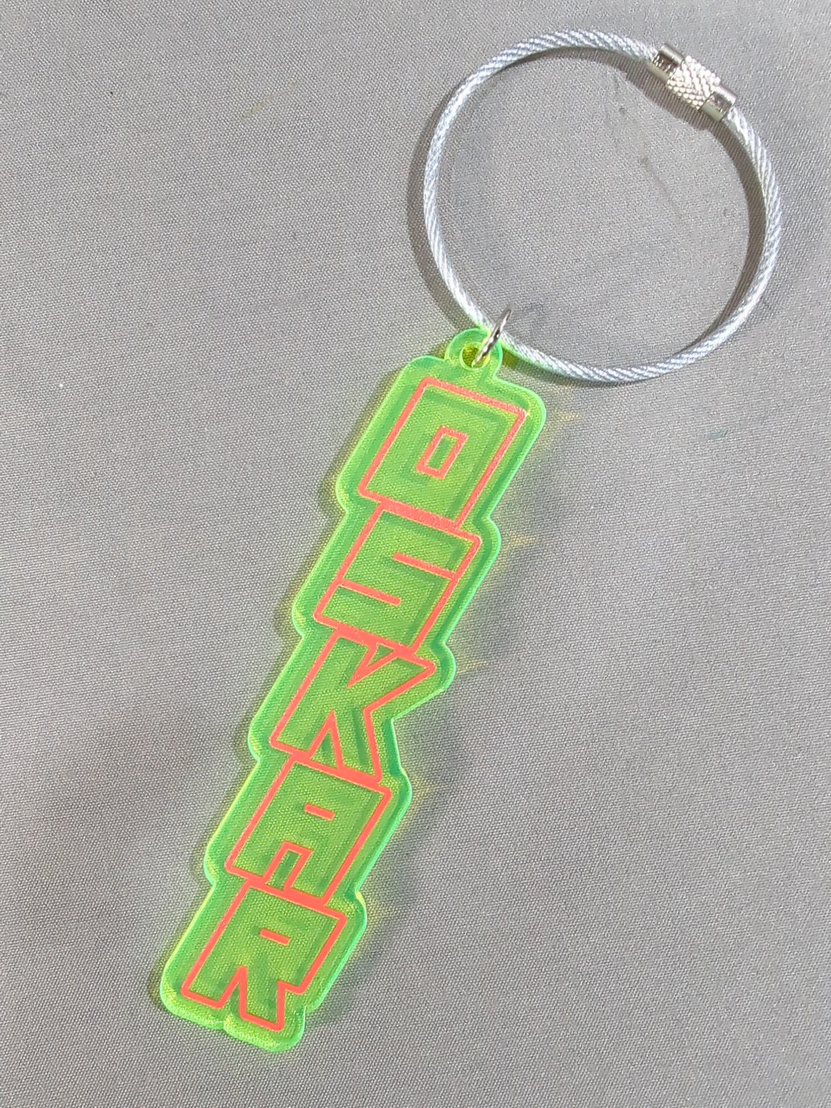 OSKAR Luminous Name Keychain