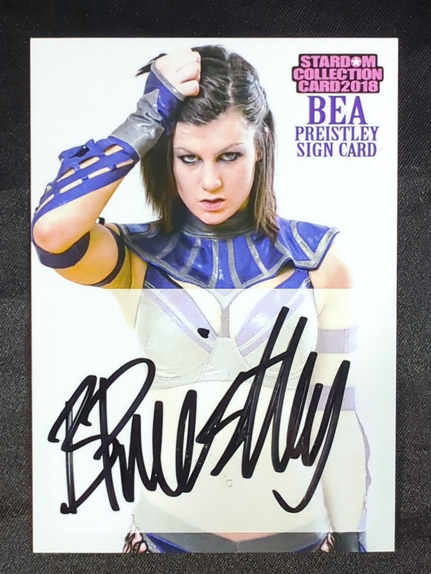 STARDOM サイン入りポストカード 2018 STARDOM COLLECTION CARD ビー・プレストリー 公式サインカード