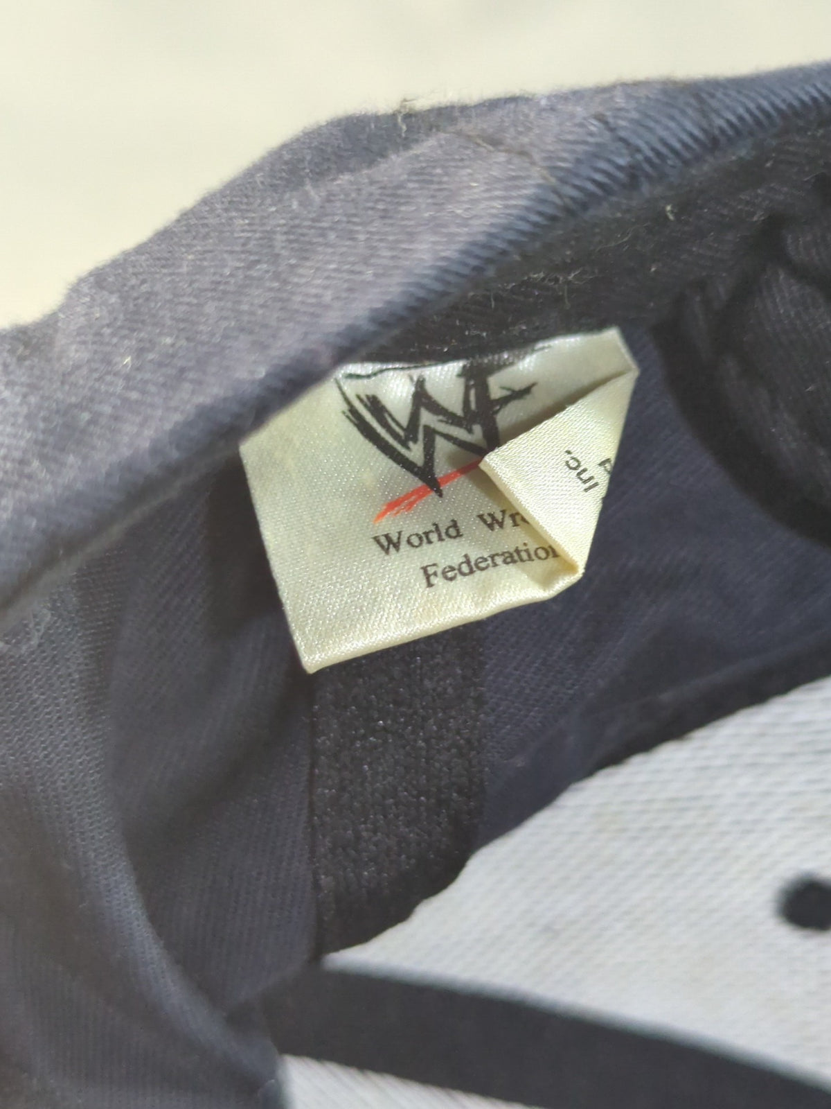 D-GENERATION X キャップ①(WWF/ブラック)