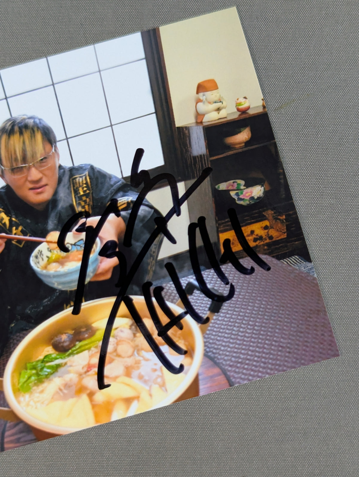 Taichi hand signed autograph photo (1)