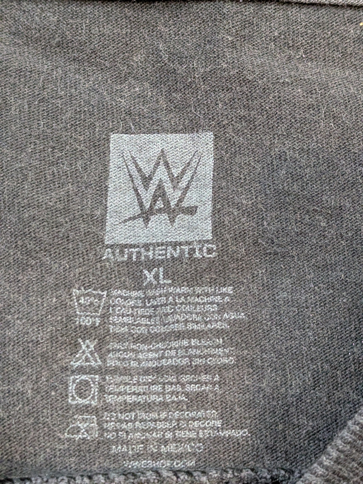 Rusev 'THE BULGARIAN BRUTE' T-SHIRT (WWE (2010s) / Black)