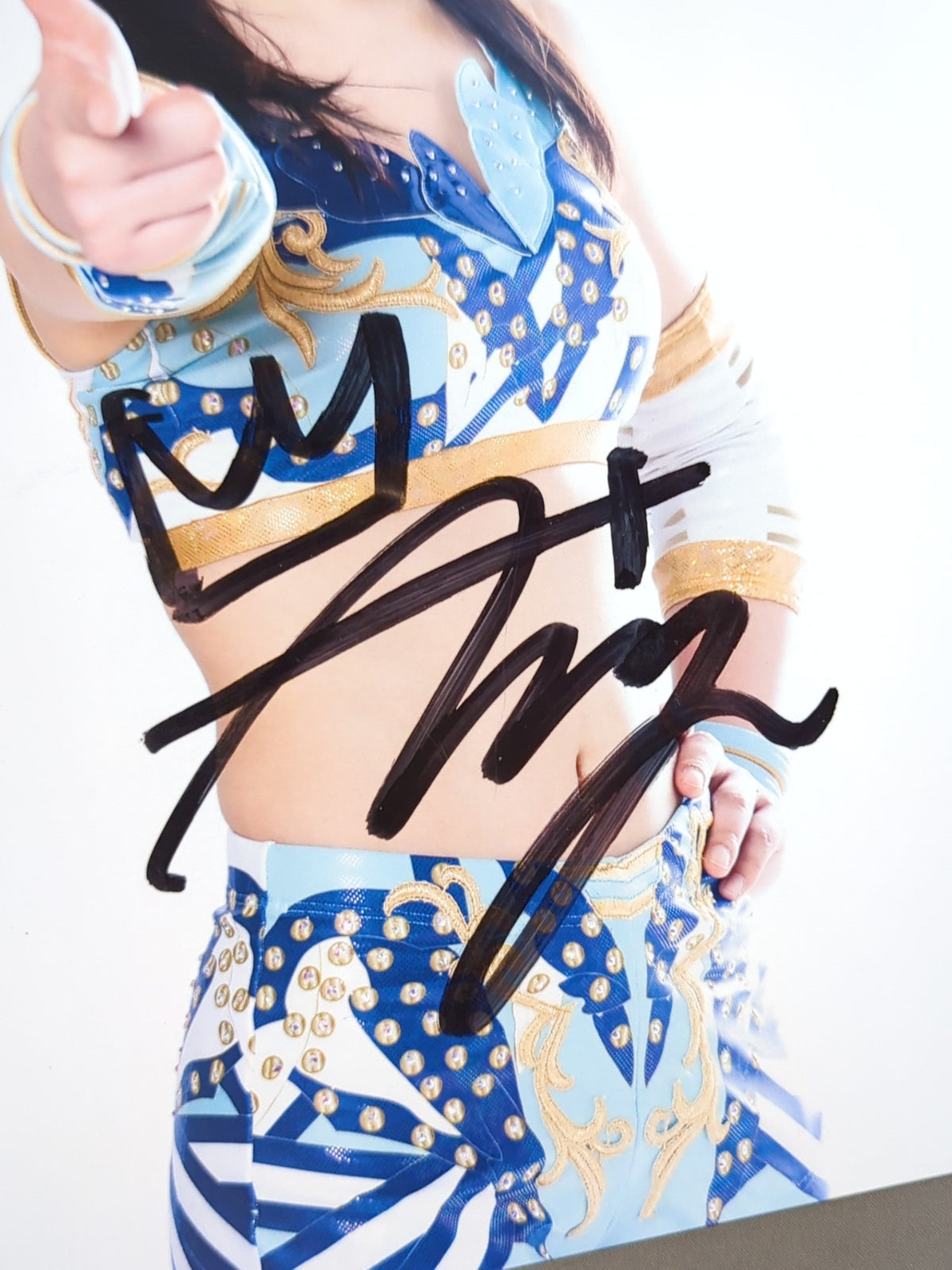 Miyu Amasaki hand signed autograph Stardom Pro-Photo (M-8)