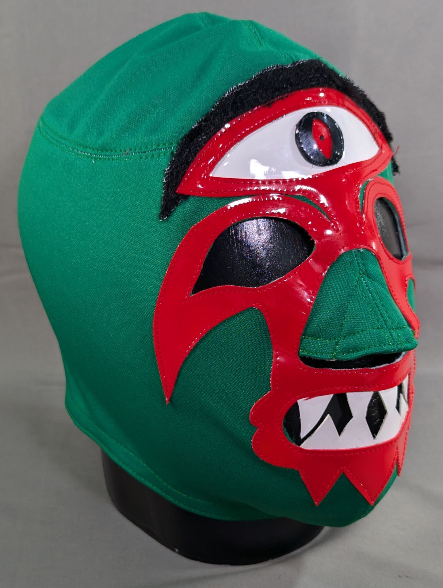 Mil Mascaras 