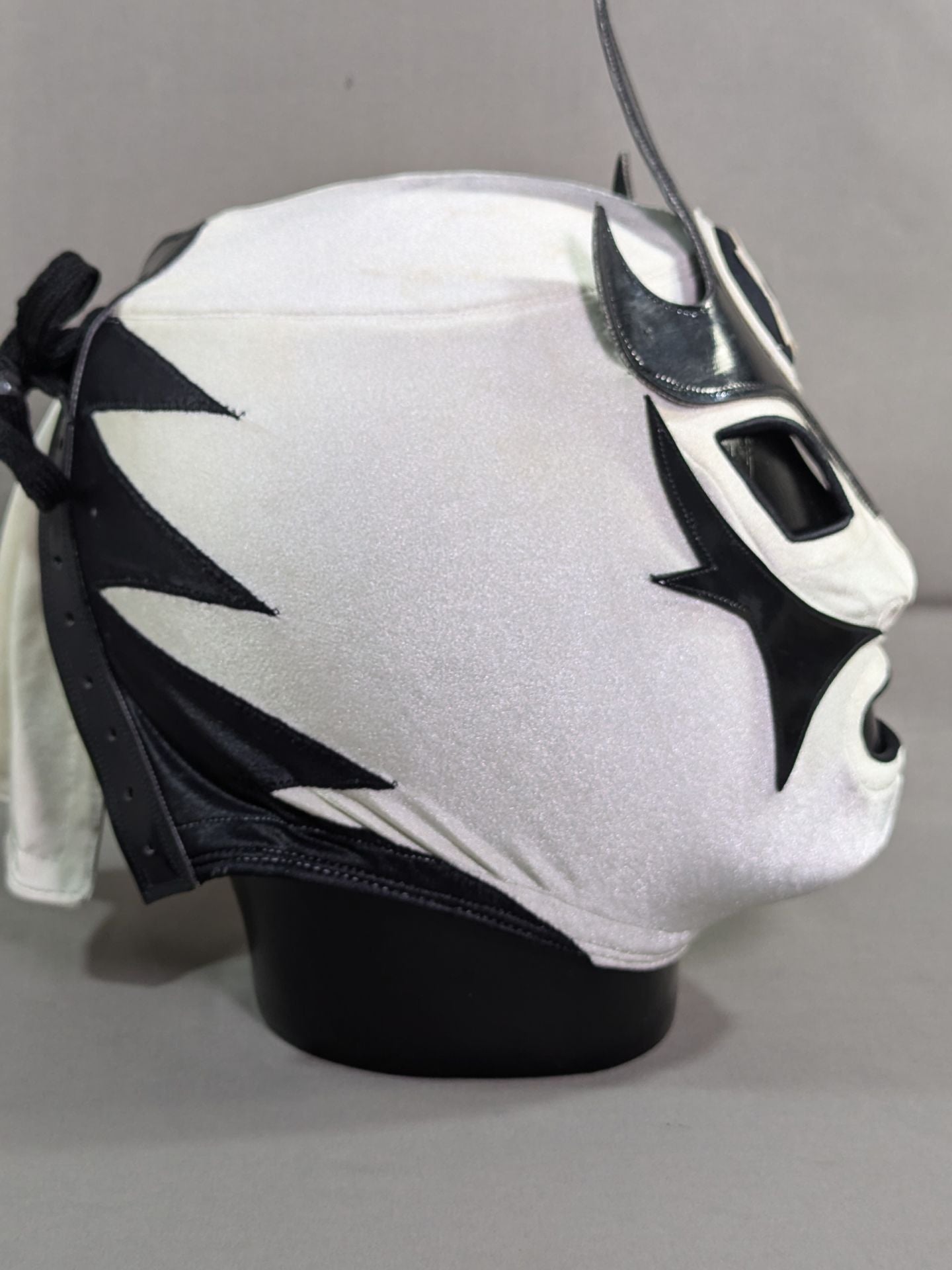 スペル・アトモ