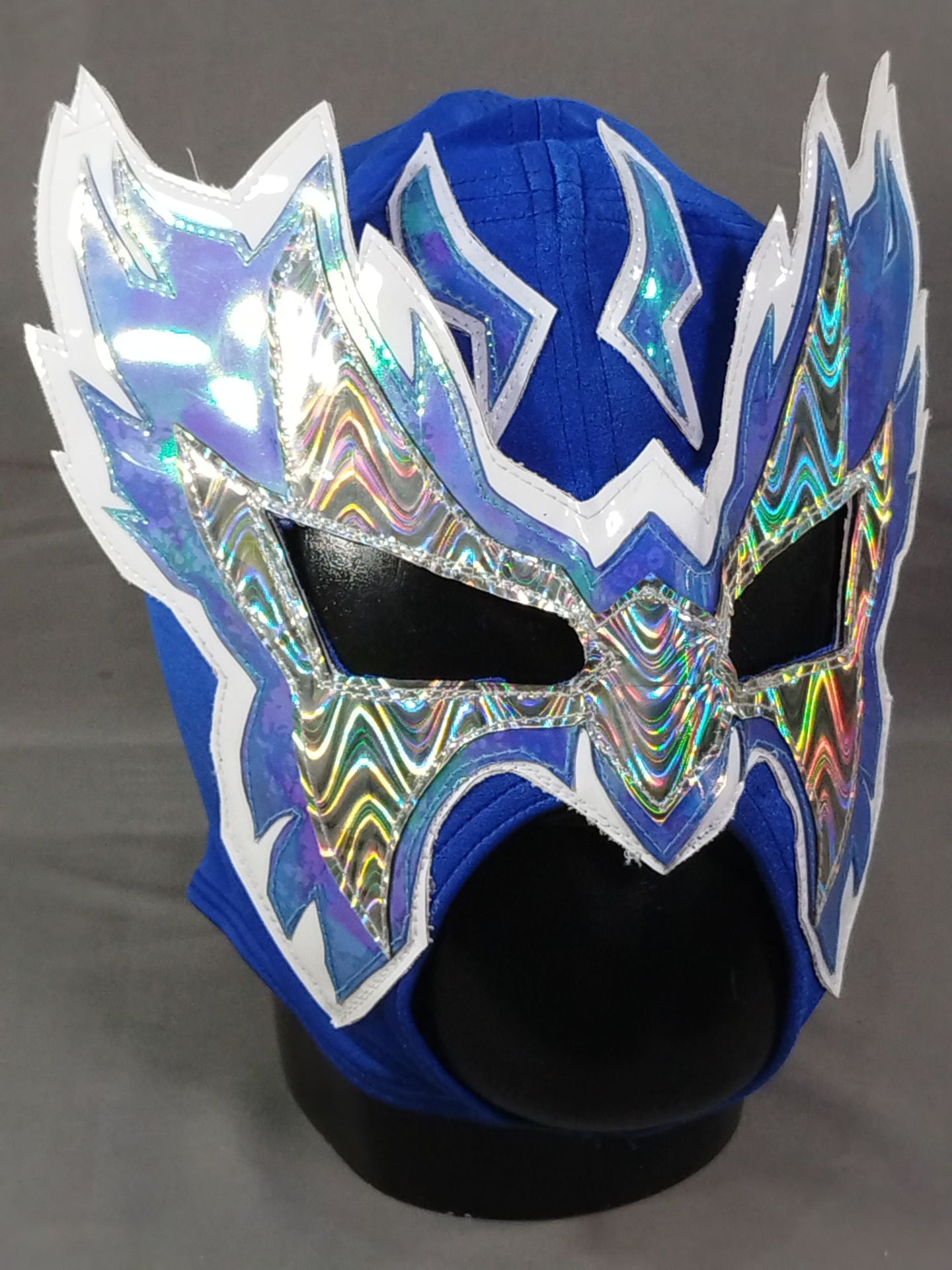 ヘニス