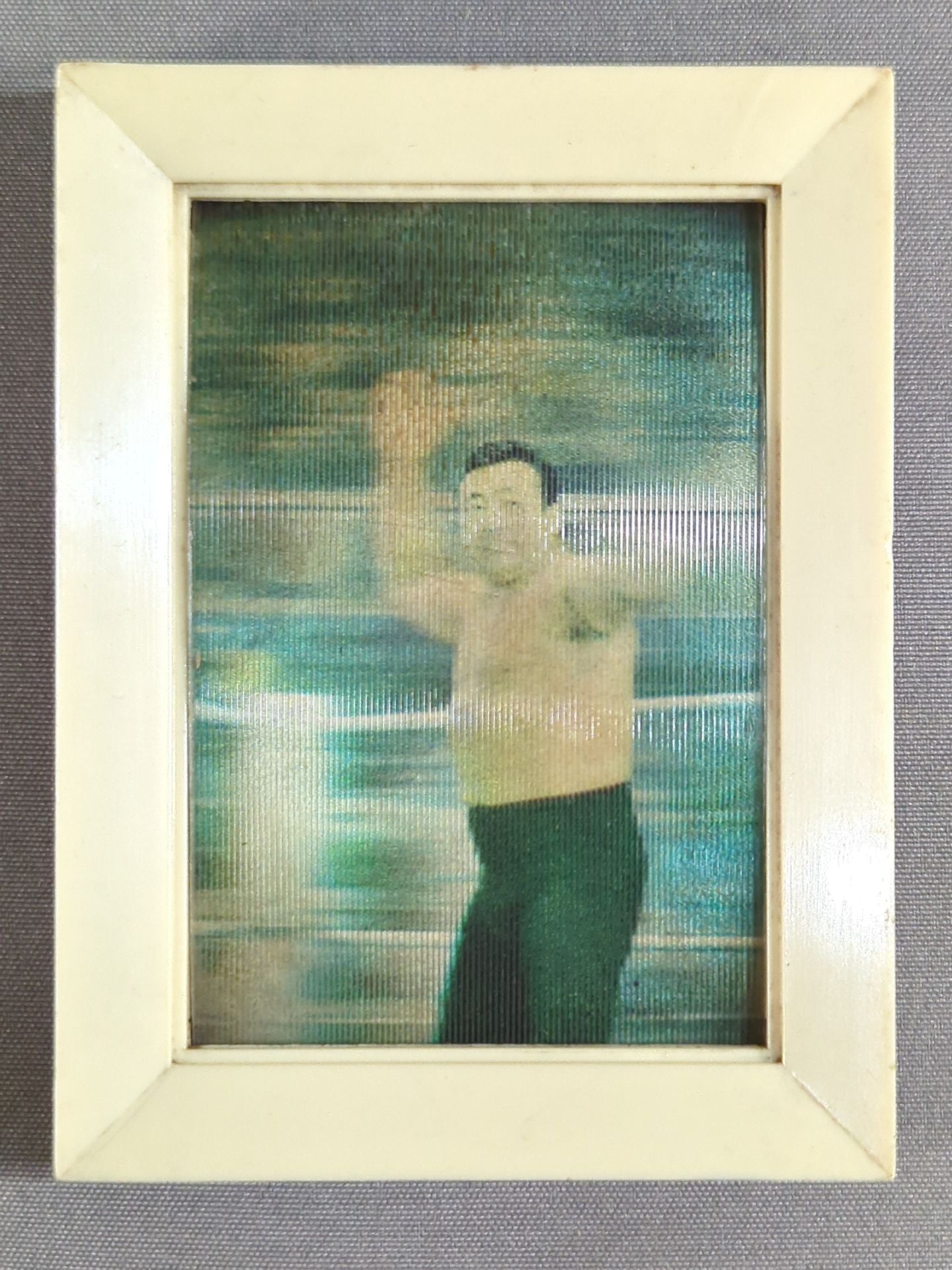超激レア昭和３０年代森永ディズニーキャラメルのおまけ　谷啓の額縁付写真 Yahoo!オークション - 約40年前 森永 ディズニー おたのしみ