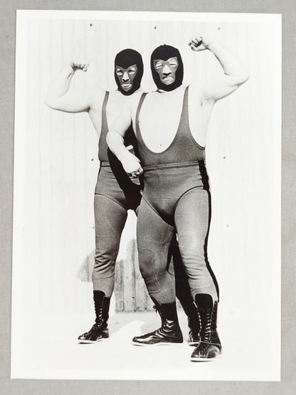 International Pro Wrestling Series Participating Foreign Fighters Black and White photo  Set