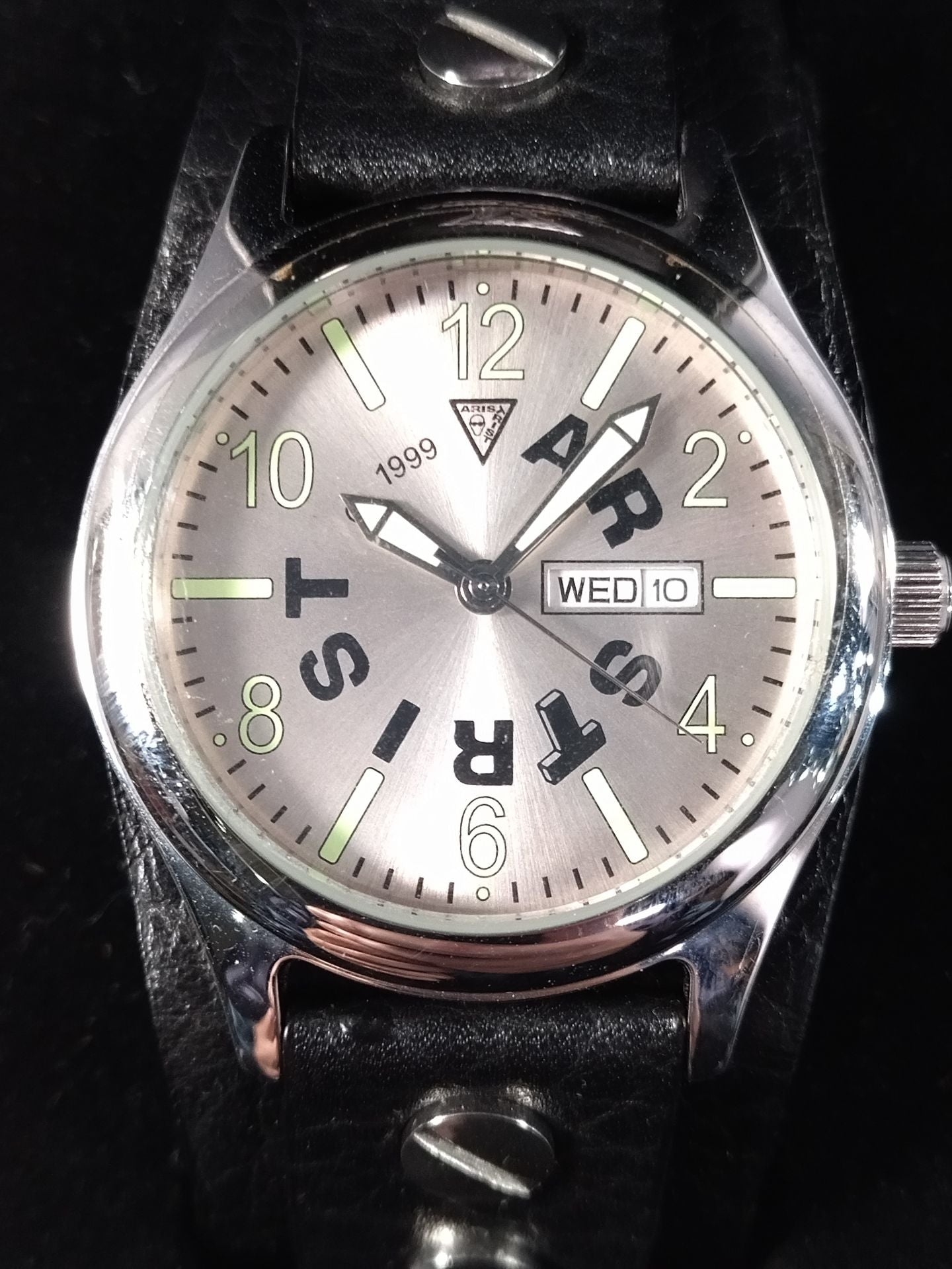 ★ARISTRIST★ 革ベルト腕時計