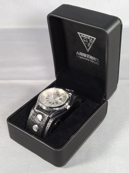 ★ARISTRIST★ 革ベルト腕時計