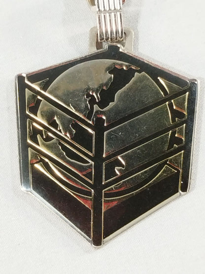 ★ ★ ARISTRIST TEAM 2000 NECKLACE