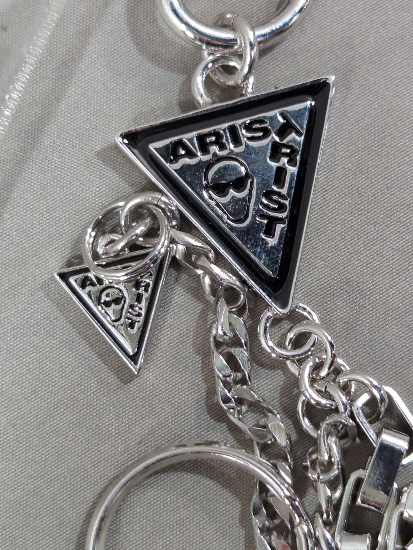 ★ ★ ARISTRIST WALLET CHAIN