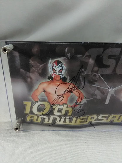 【hand signed autograph】  Tsubasa 10th ANNIVERSARY Table Clock
