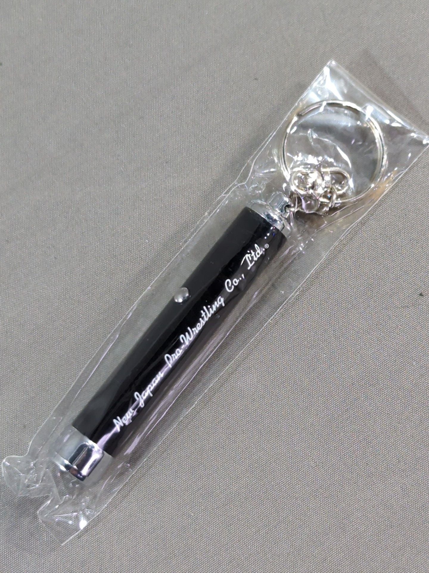 ★非売品★ Team NJPW ペンライトキーホルダー