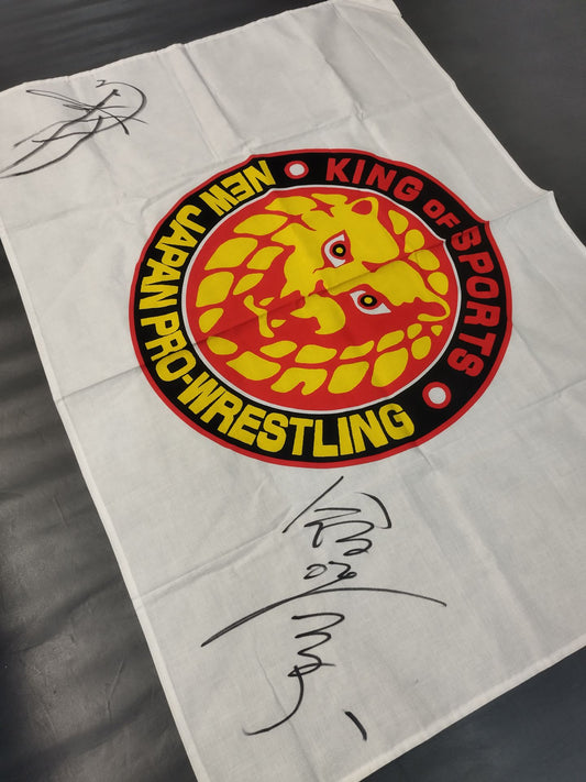 [Minoru Tanaka &Takashi Iizuka hand signed autograph ] Lion Mark  flag (Middle)