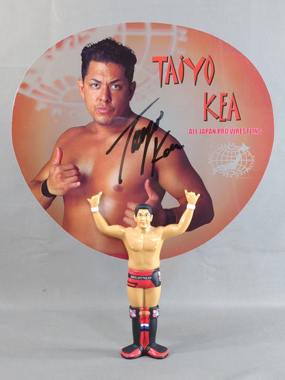 【hand signed autograph】 Taiyo Kea  Figures Uchiwa (paper fan) 