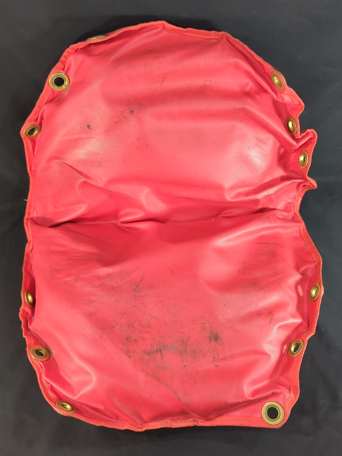 ★ ★ Pavilion Big Japan Pro Wrestling  2024Worn by him  red corner pads (bottom)